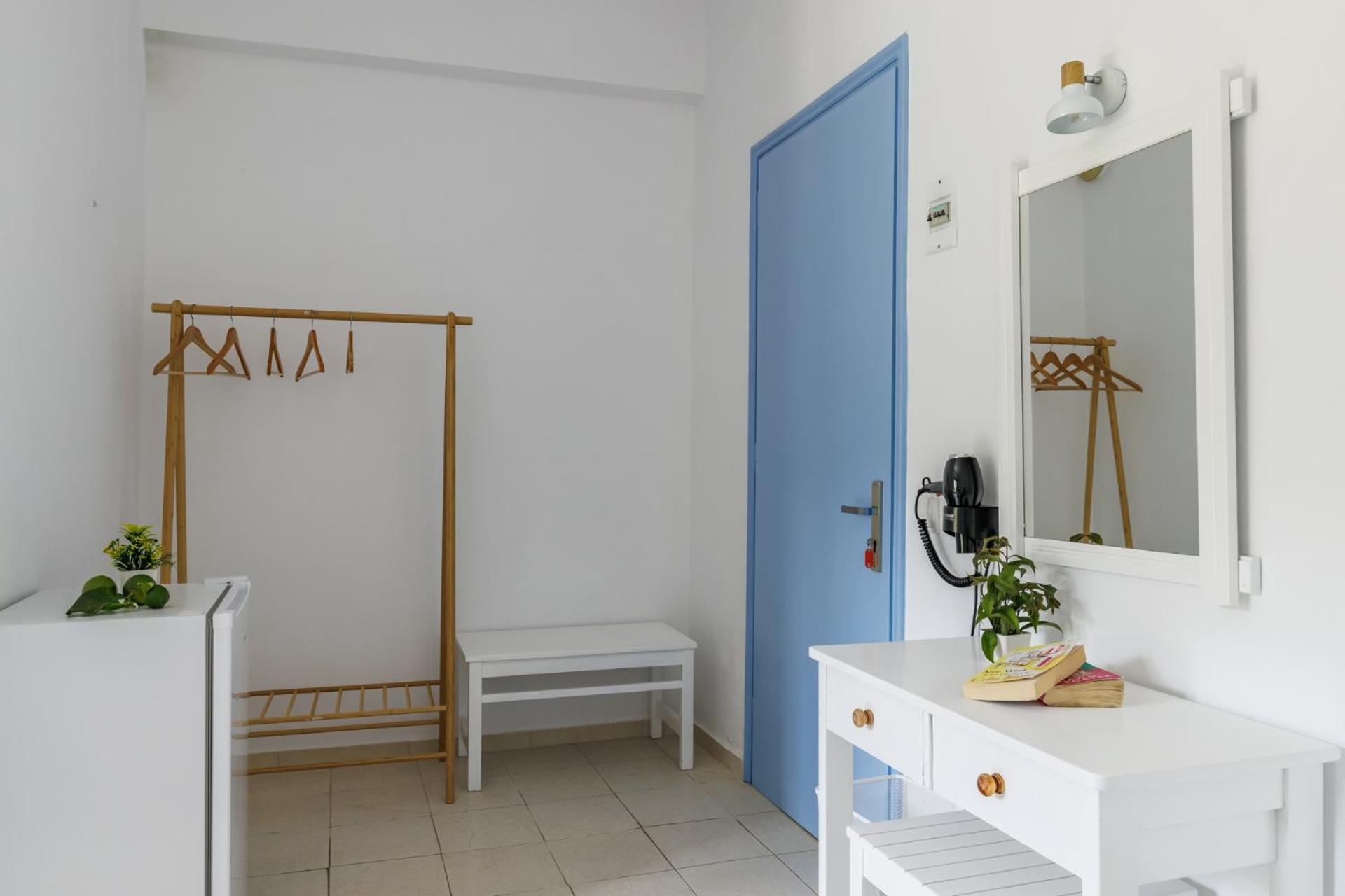 White Lily Aparthotel Skopelos Town Exterior photo